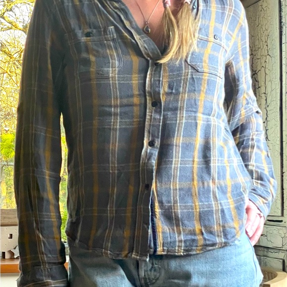 Jach’s Girlfriend mid weight flannel - Picture 1 of 8